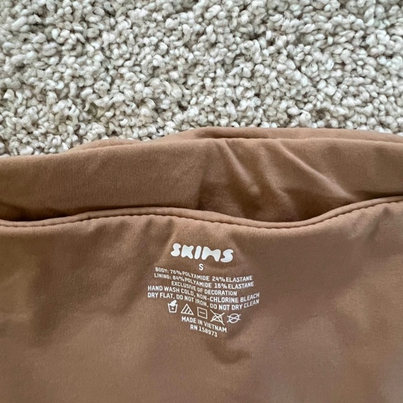 New Skims Bandeau Bra Ochre Size S - Picture 3 of 4